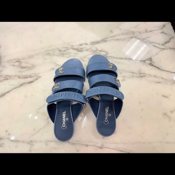 CHANEL SANDALS CC LOGO - Picture 2 of 3